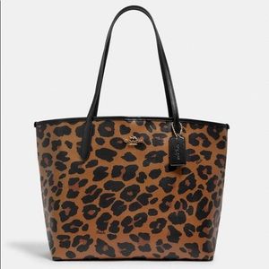 COACH CITY TOTE WITH LEOPARD PRINT NWT